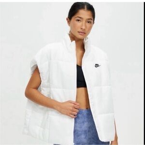 Nike White Quilted Women’s Puffer Vest